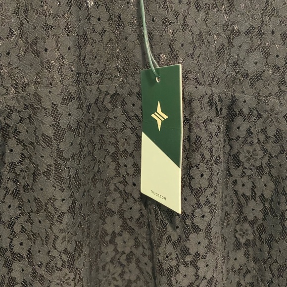 Tuckernuck Rosalee Black Lace Top Women’s Size Small NWT - Picture 9 of 12